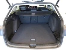 VW Golf Variant Business mHeV DSG in Pure White