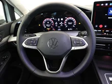 VW Golf Variant Business mHeV DSG in Pure White