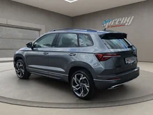 Škoda Karoq Sportline TSI DSG ACT in Graphit-Grau Metallic