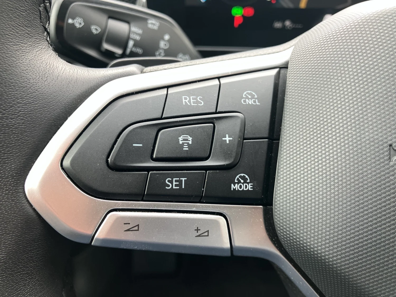 Bild eines VW Passat Variant Business TDI DSG