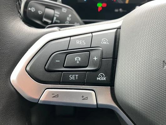 Bild eines VW Passat Variant Business TDI DSG