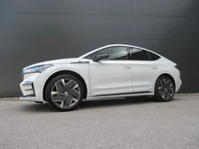 Škoda Enyaq Coupé RS in Moon-Weiß Metallic
