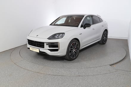 Porsche Cayenne Turbo E-Hybrid Coupé