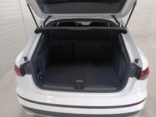 Audi A3 Sportback 30 TFSI in Arkonaweiss