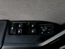 SEAT Leon SP Kombi Style 2.0 TDI DSG 150 PS in Nacht-Schwarz Metallic