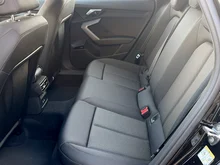Audi A3 Sportback 30 TFSI in Brillantschwarz