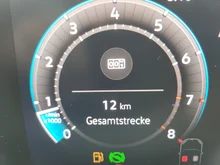 VW T-Roc Life eTSI DSG in Wolf Grey Dach Black Uni