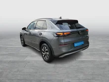 VW T-Roc Life eTSI DSG in Wolf Grey Dach Black Uni