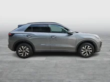 VW T-Roc Life eTSI DSG in Wolf Grey Dach Black Uni