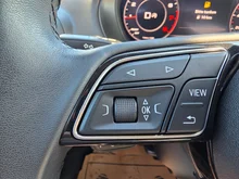 Audi Q2 35 TFSI advanced in 0E Mythosschwarz Metallic