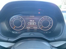 Audi Q2 35 TFSI advanced in 0E Mythosschwarz Metallic