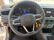 VW Taigo 4Me TSI in Reflexsilber Metallic