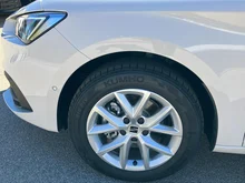 SEAT Leon Style Edition 1.5 TSI 115 PS in Candy-Weiß