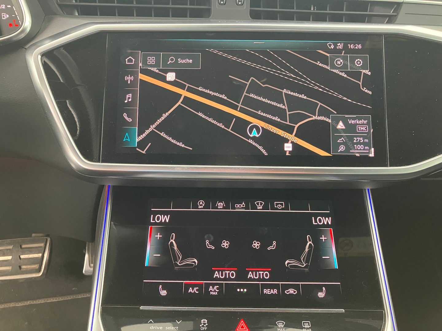 Audi A6 Avant 40 TDI quattro Sport | Bild 12 von 18