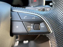 Audi Q8 50 TDI quattro in gletscherweiß metallic