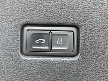 Audi Q8 50 TDI quattro in gletscherweiß metallic