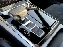 Audi Q8 50 TDI quattro in gletscherweiß metallic