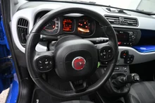 Fiat Panda 1,2 69 4x2 Cross in hellblau - normal
