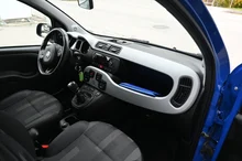 Fiat Panda 1,2 69 4x2 Cross in hellblau - normal