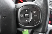 Fiat Panda 1,2 69 4x2 Cross in hellblau - normal