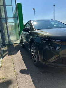 Thumbnail-Foto von Fahrzeug