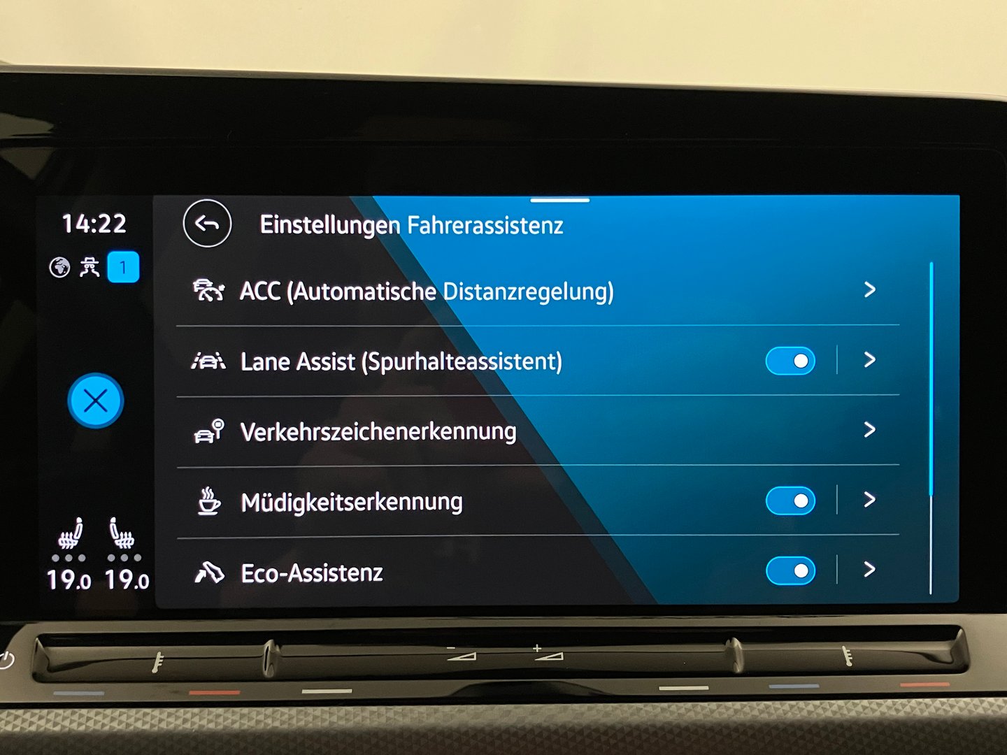 VW Golf Life TDI DSG | Bild 23 von 34