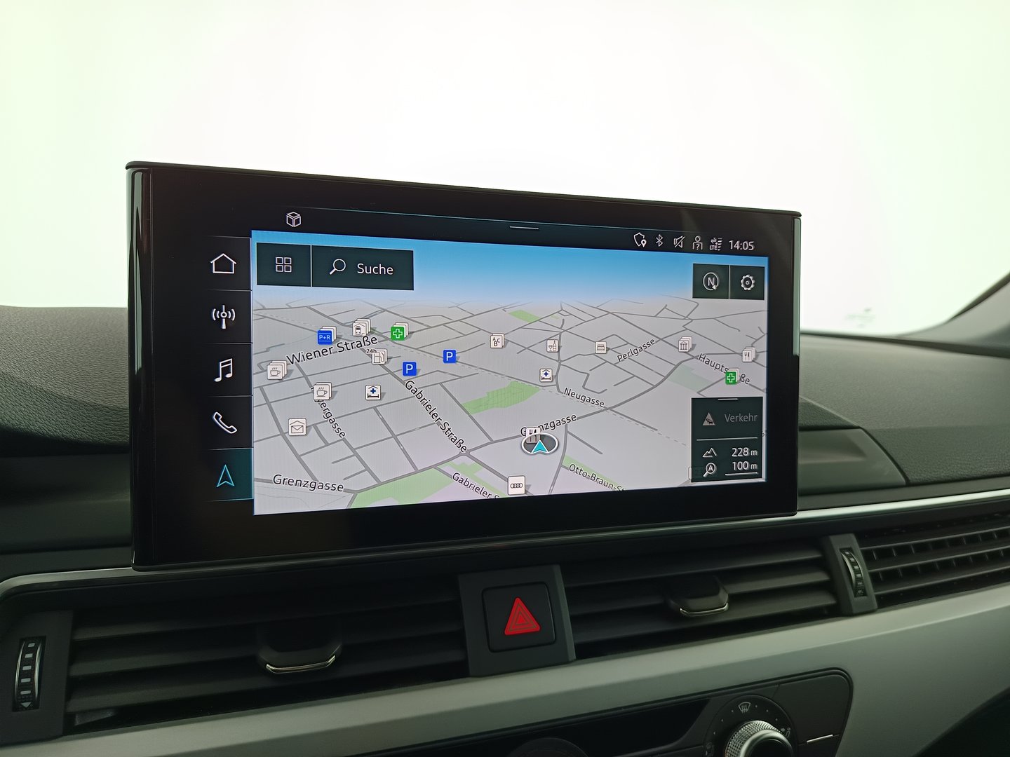 Audi A4 Avant 30 TDI | Bild 21 von 33
