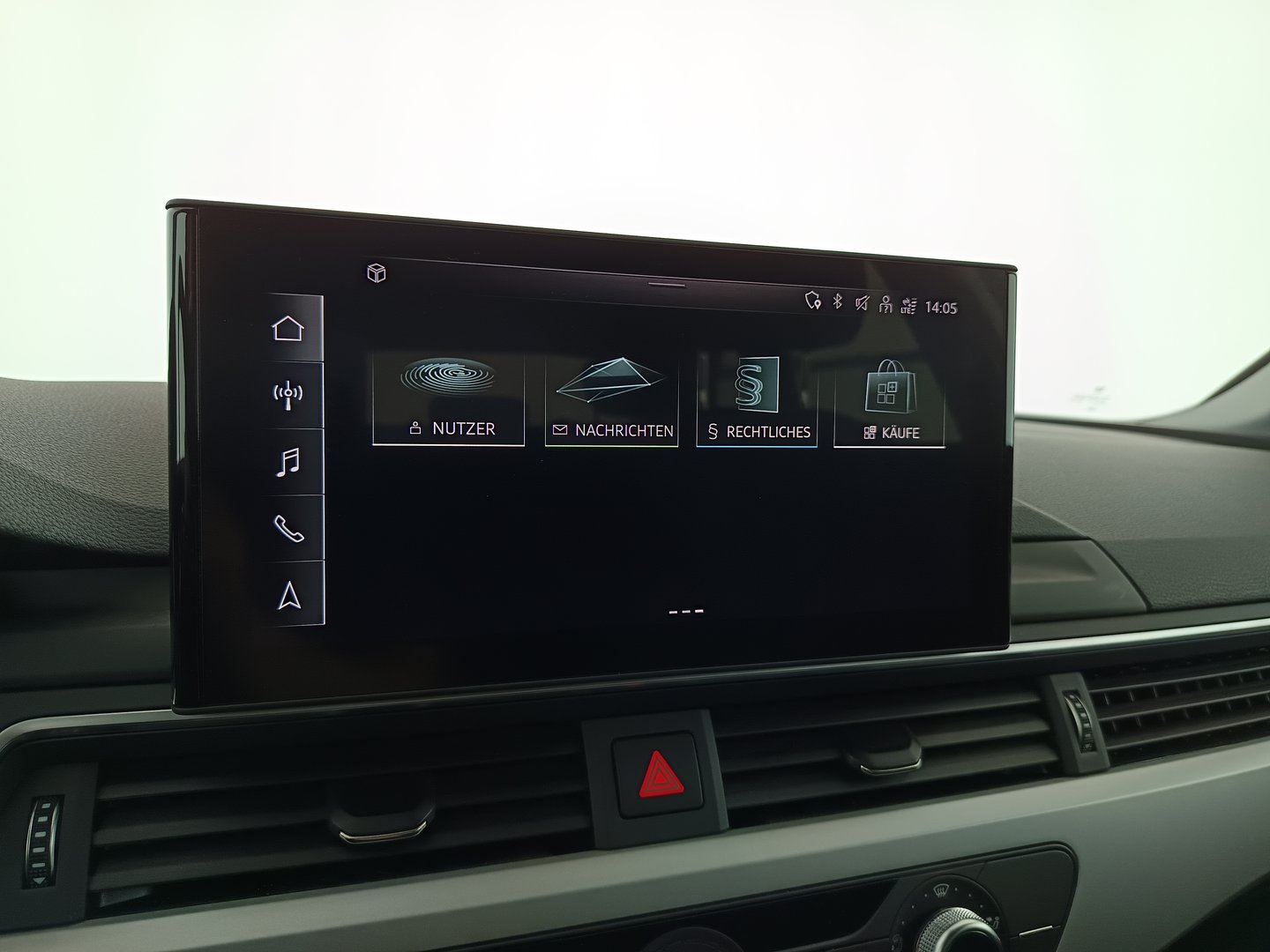 Audi A4 Avant 30 TDI | Bild 20 von 33