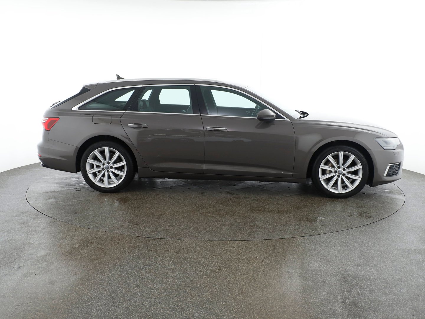 Audi A6 Avant 40 TDI quattro Design | Bild 4 von 30