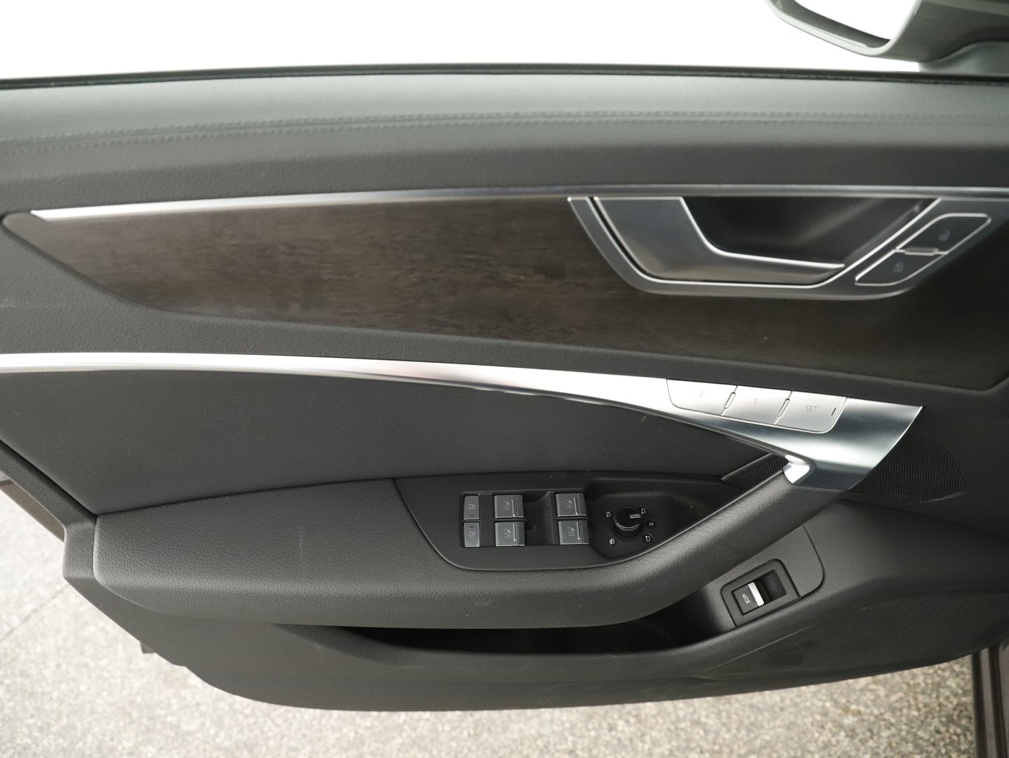 Audi A6 Avant 40 TDI quattro Design | Bild 4 von 15