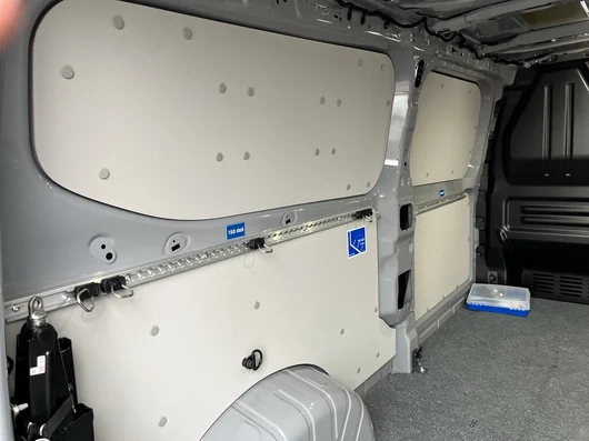 Bild eines VW Transporter Kastenwagen LR TDI