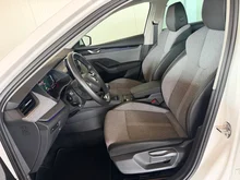 Škoda Octavia Combi Selection TDI in 9P Candy-Weiss