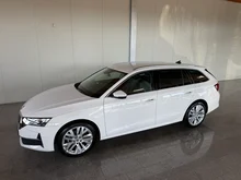 Škoda Octavia Combi Selection TDI in 9P Candy-Weiss