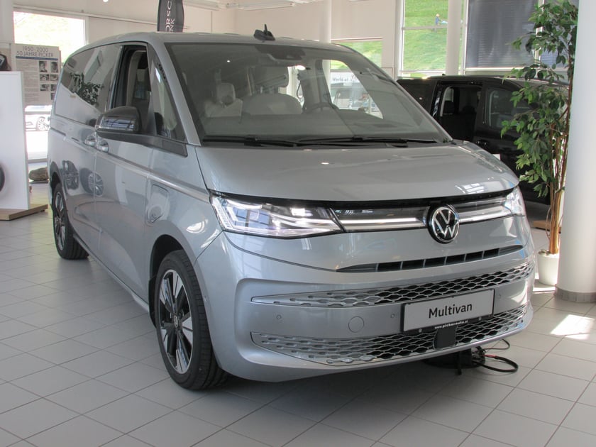 VW Multivan Style ÜH eHybrid 180 kW 4MOTION