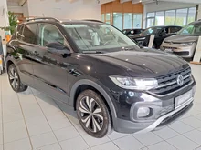 VW T-Cross Life TSI in Deep Black Perlef.