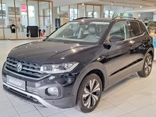 VW T-Cross Life TSI in Deep Black Perlef.