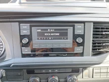 VW Transporter Kombi LR TDI 4MOTION in Deepocean