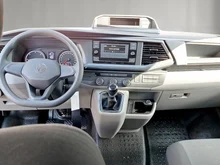 VW Transporter Kombi LR TDI 4MOTION in Deepocean