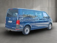 VW Transporter Kombi LR TDI 4MOTION in Deepocean