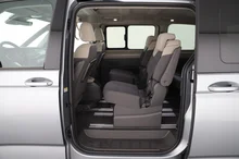VW Multivan Business eHybrid 180 kW 4MOTION in Monosilber Metallic