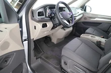 VW Multivan Business eHybrid 180 kW 4MOTION in Monosilber Metallic