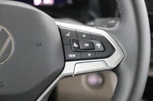 VW Multivan Business eHybrid 180 kW 4MOTION in Monosilber Metallic