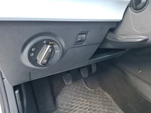 SEAT Ibiza Reference Edition 1.0 80PS in B4 Candy-Weiß