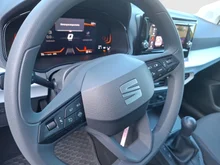 SEAT Ibiza Reference Edition 1.0 80PS in B4 Candy-Weiß