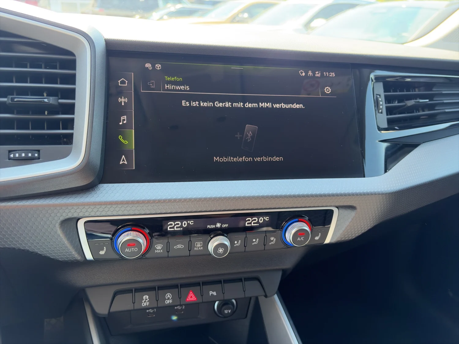 Bild eines Audi A1 allstreet 30 TFSI