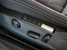 VW Passat Variant Business in silber - metallic