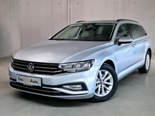 VW Passat Variant Business in silber - metallic