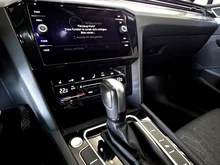 VW Passat Variant Business in silber - metallic
