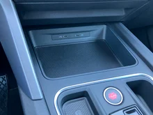 SEAT Leon FR 1.5 eTSI ACT DSG in Desire-Red Metallic