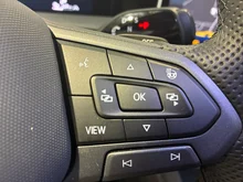 VW Tayron Sport eHybrid DSG 200kW in Delfingrau Metallic